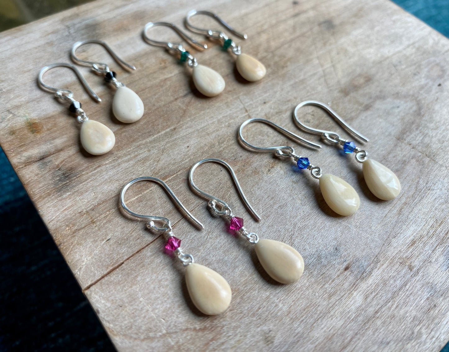 Tiny Dew Drop Earrings