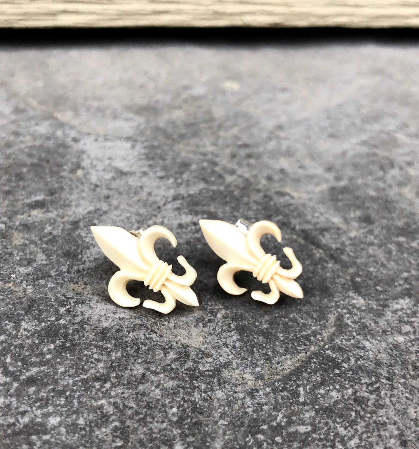 Fleur de Lis Earrings