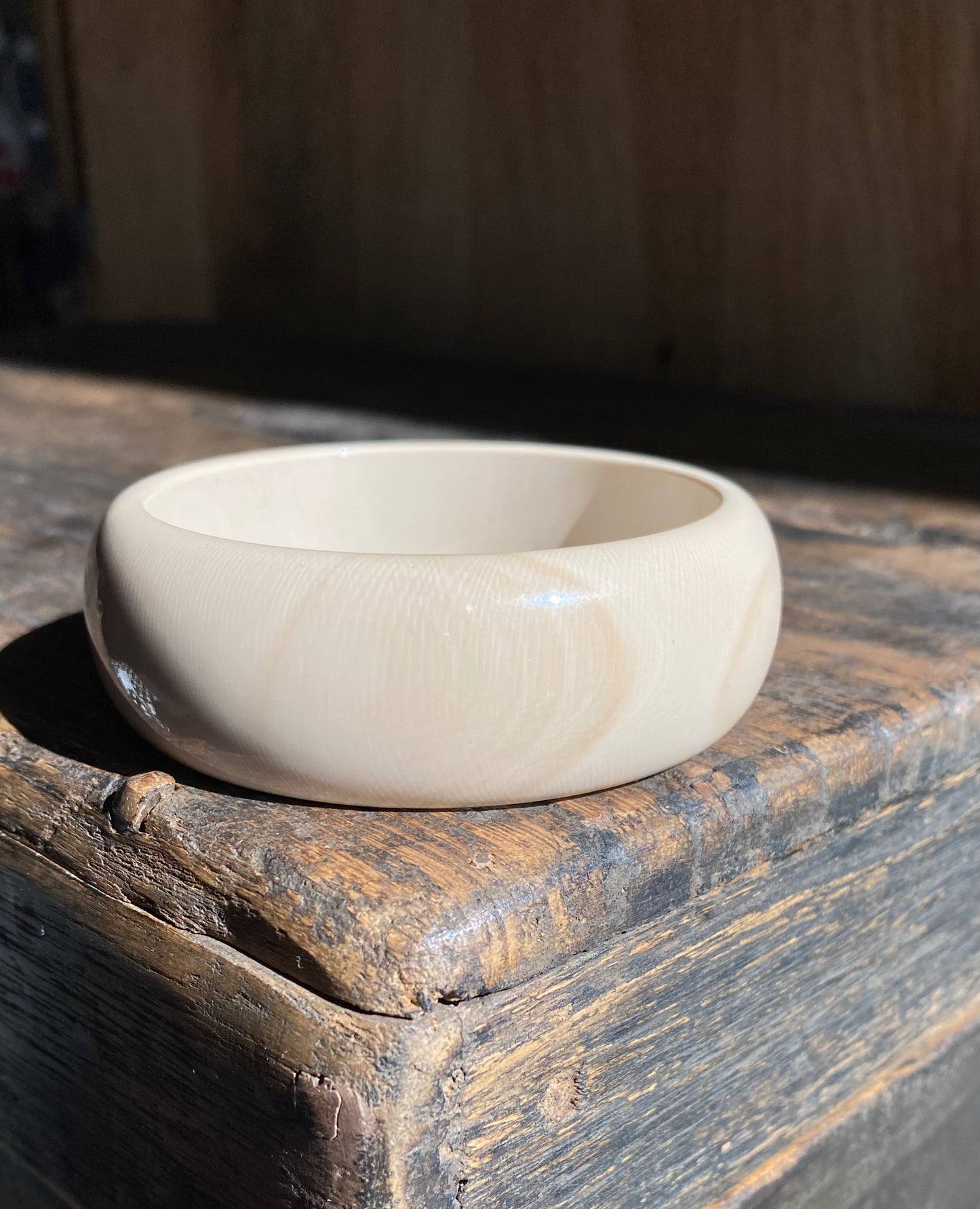 Mammoth Ivory Bangle 25mm