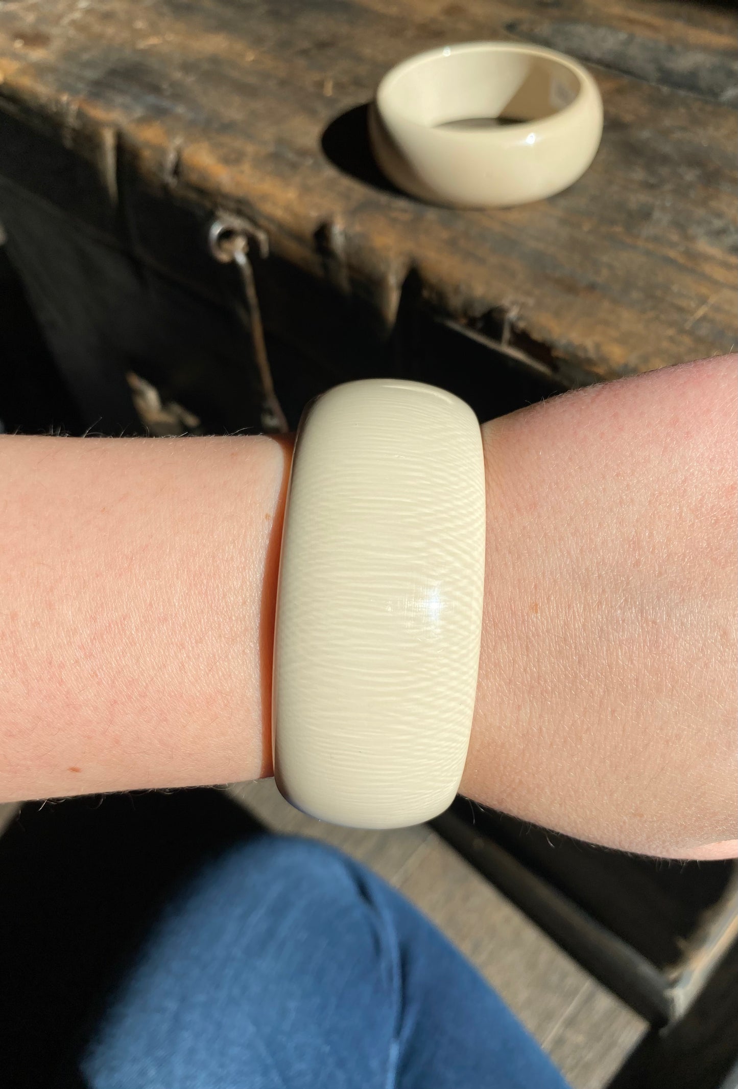 Mammoth Ivory Bangle 25mm