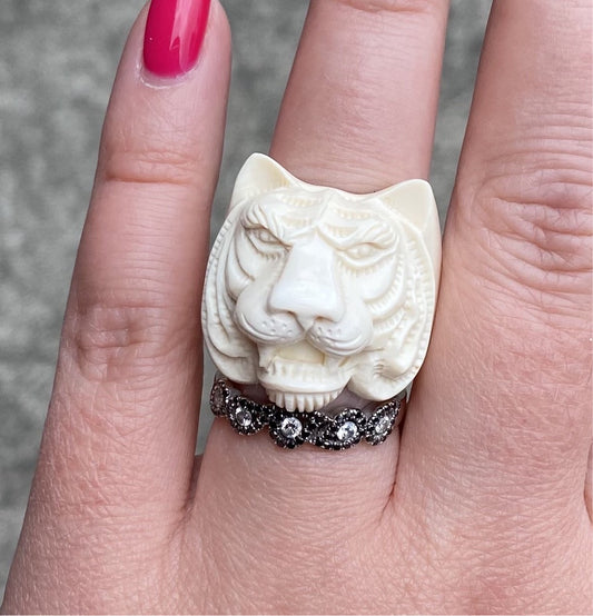 Tiger Ring
