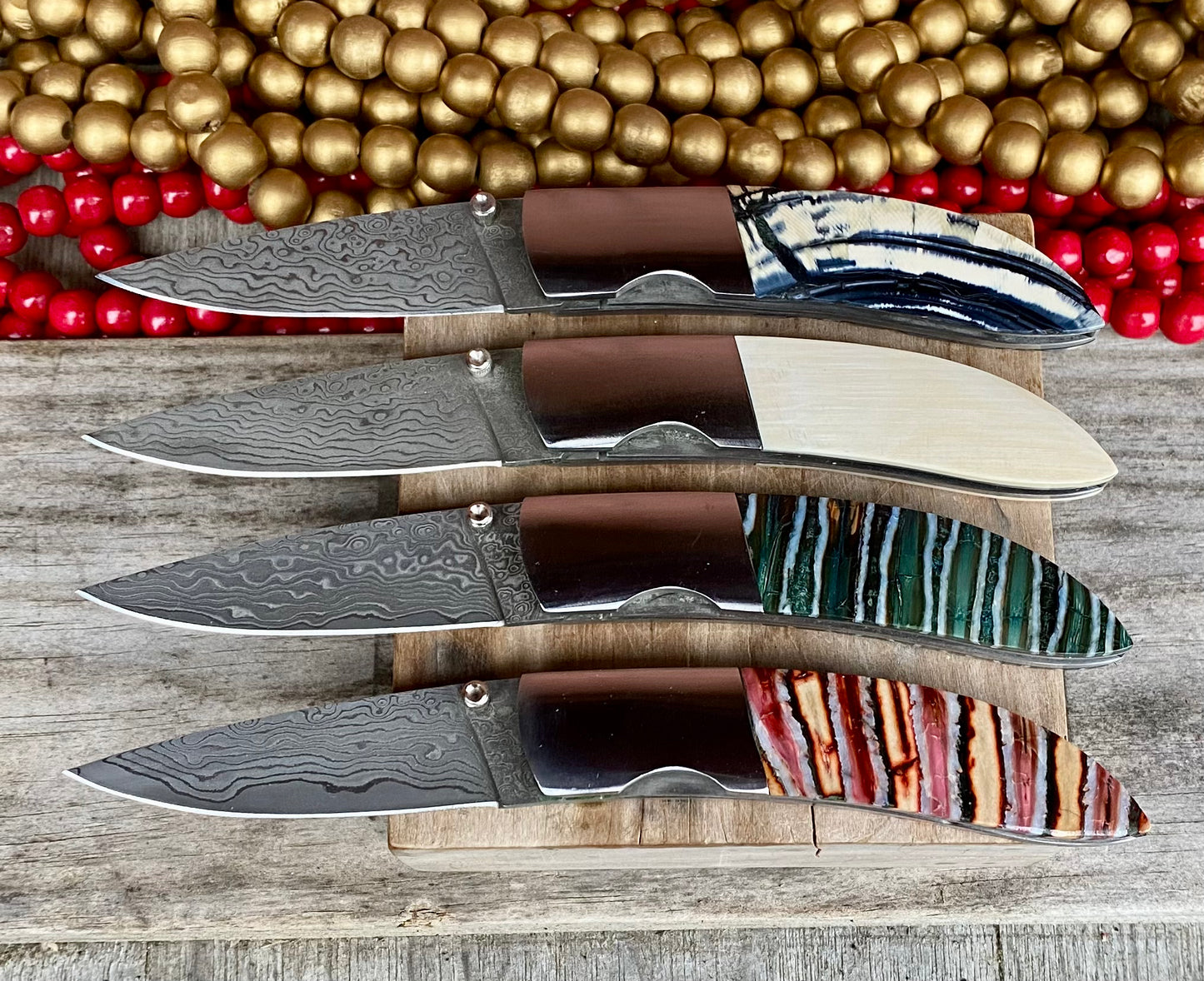 Ursa Whiskey Bravo Mammoth Tooth Damascus Pocket Knife