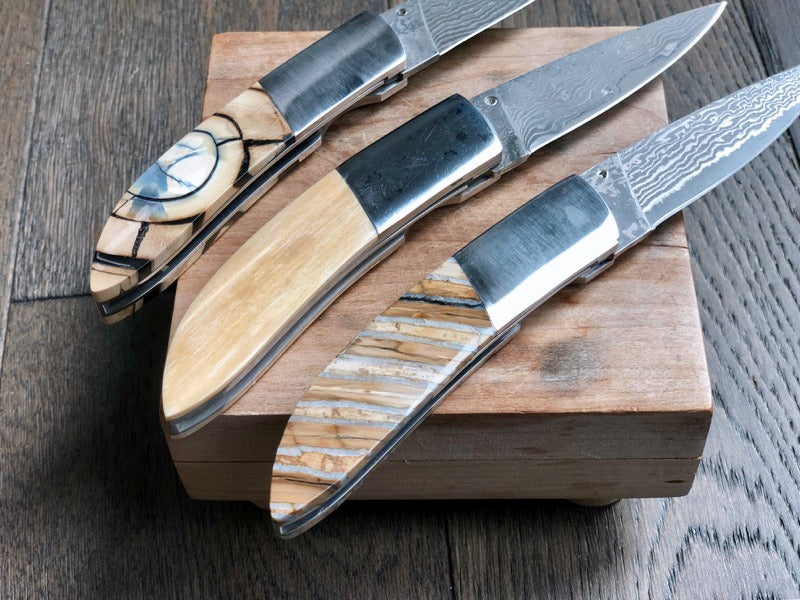 Ursa Whisky Bravo Mammoth Ivory Cross Cut Damascus Pocket Knife
