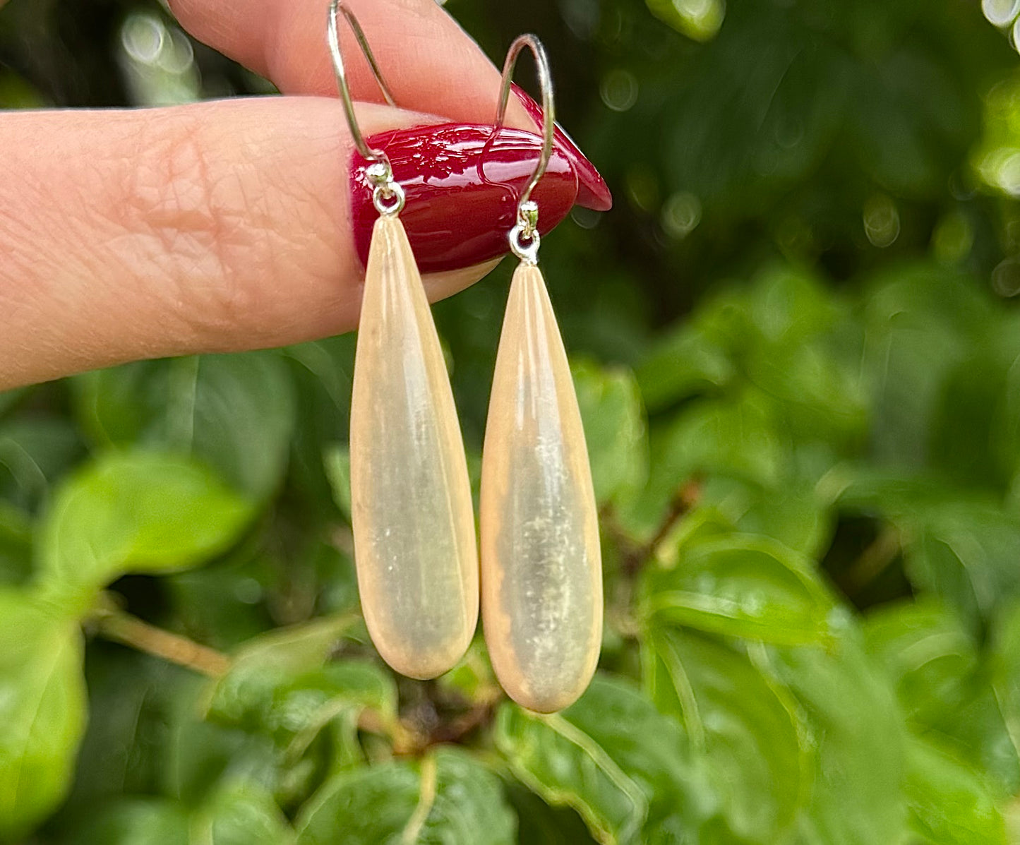 Mammoth Drop Earrings 35x10mm