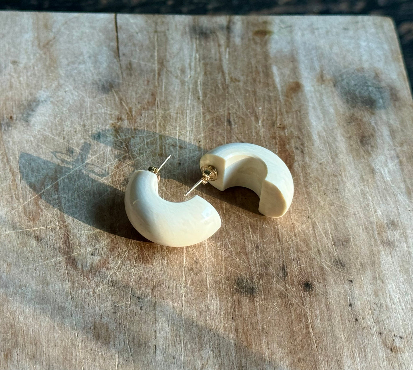 Wide Vintage Hoops