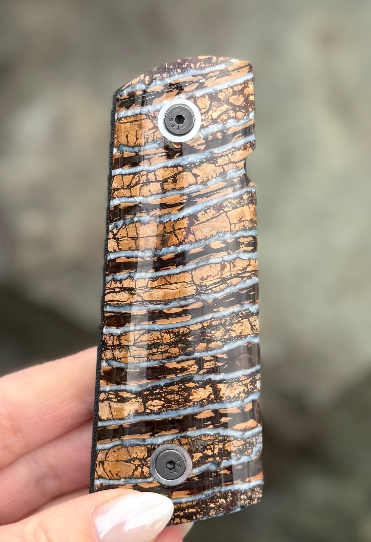 1911 Mammoth Tooth Grip Set