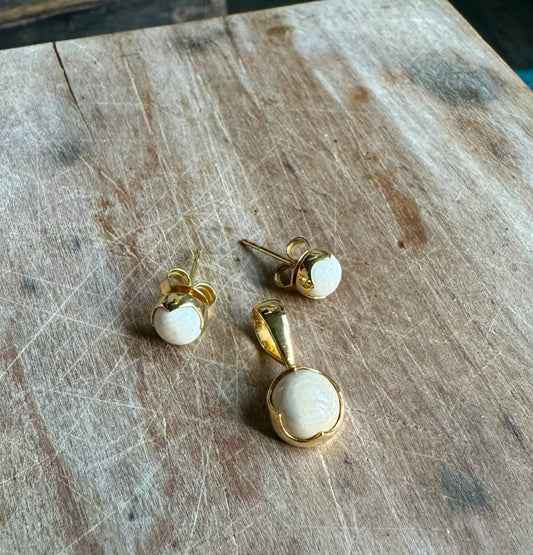18kt Gold Vermeil Tiny Essentials Studs
