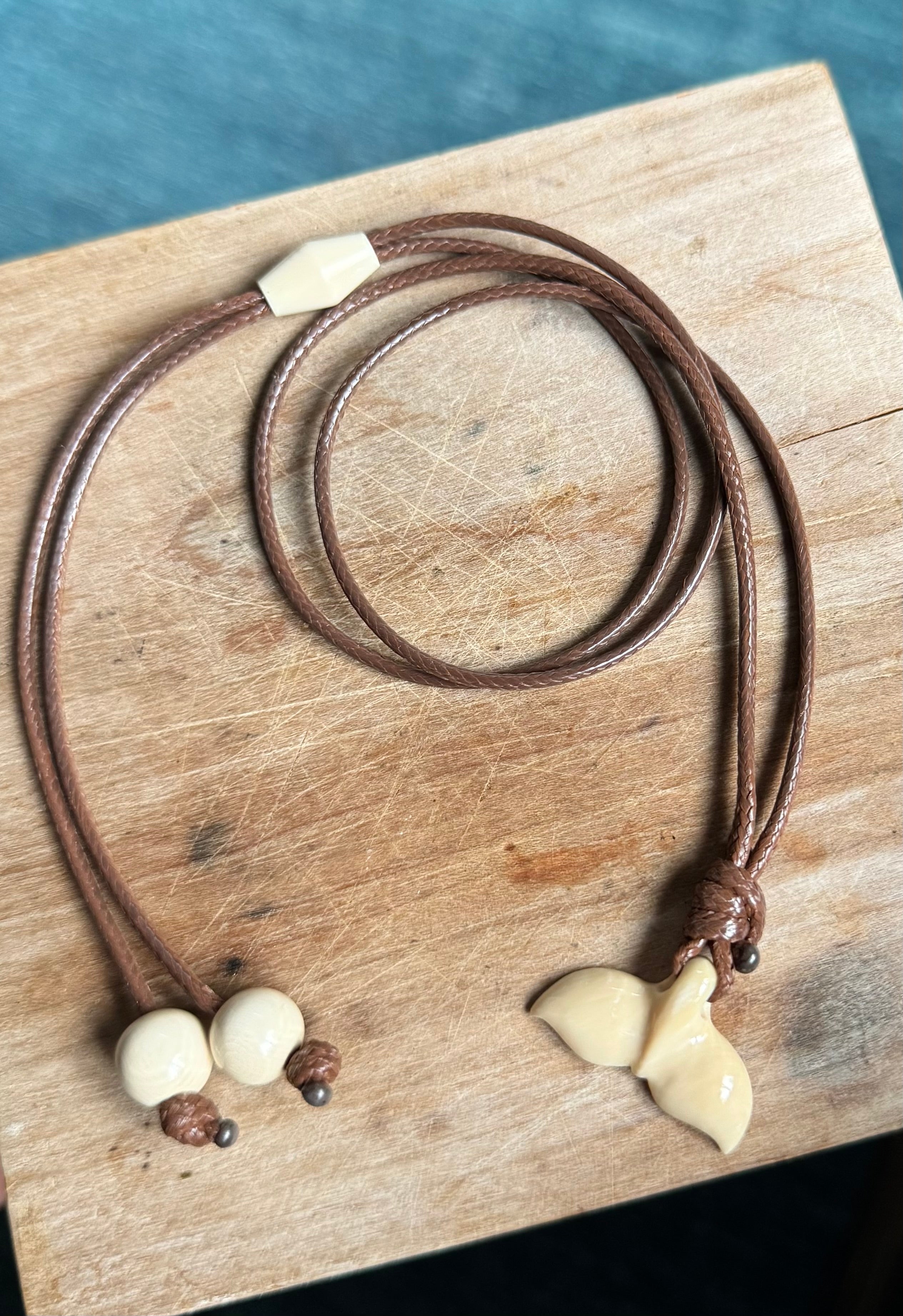 Mammoth Whale Tail Necklace – Ivory Jacks