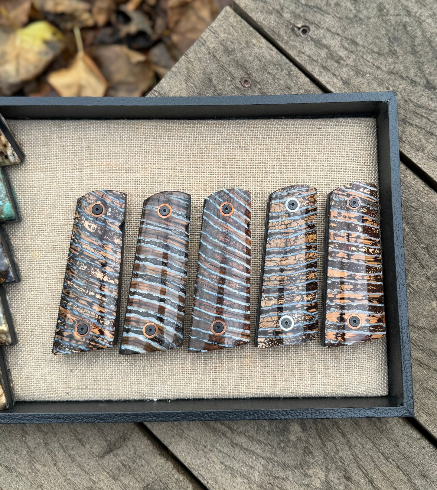 1911 Mammoth Tooth Grip Set