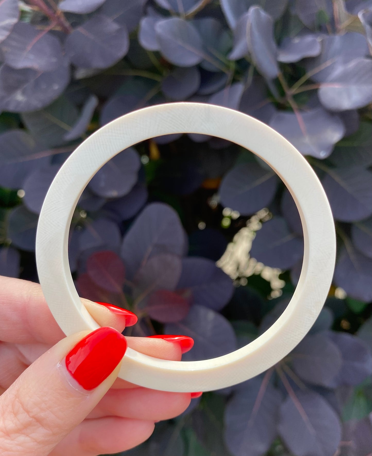 Mammoth Ivory Thin Flat Bangle