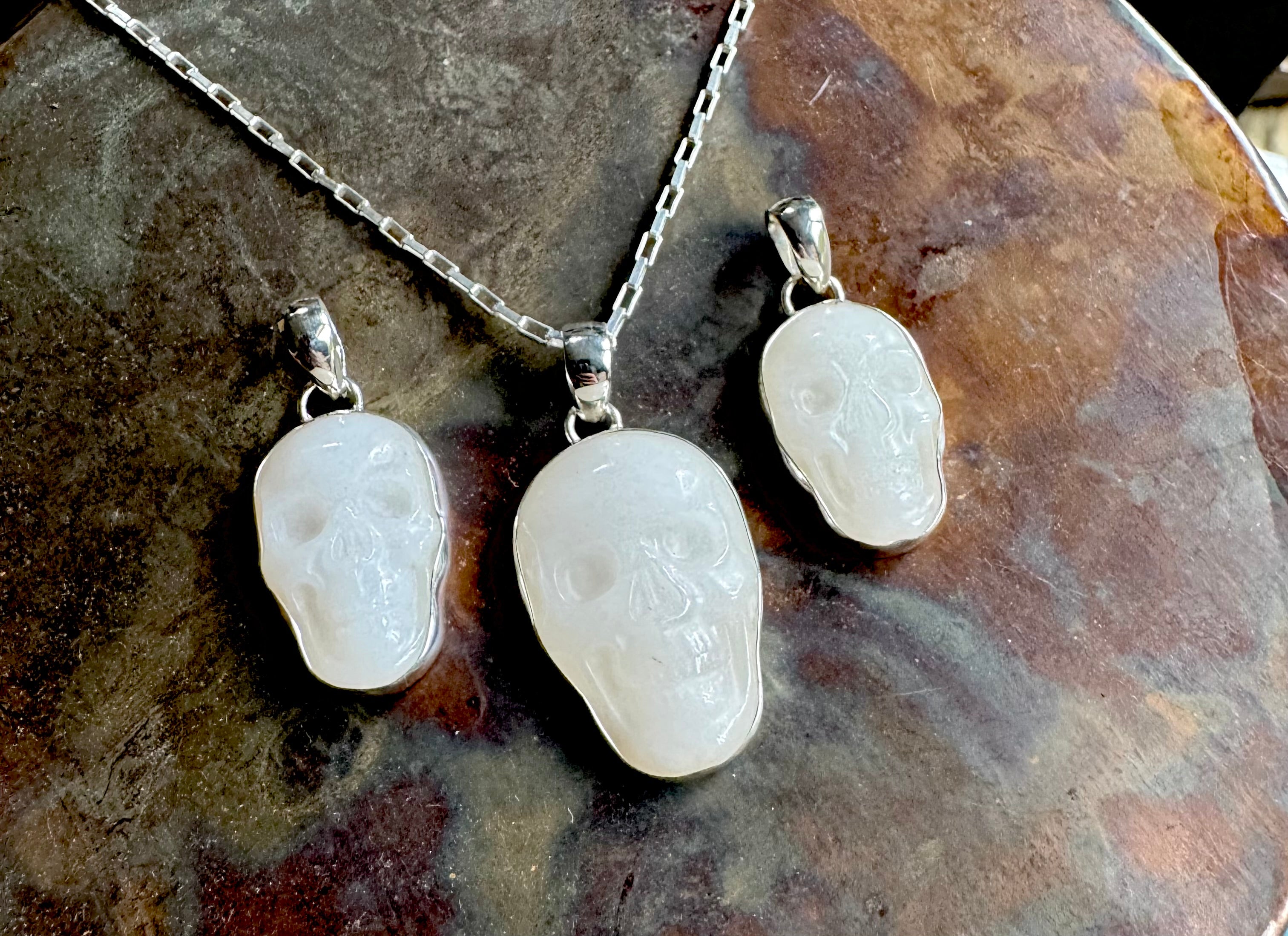 White Quartz Crystal Skull Pendant – Ivory Jacks