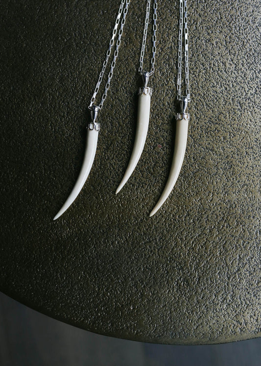 Thin Tusk Pendant