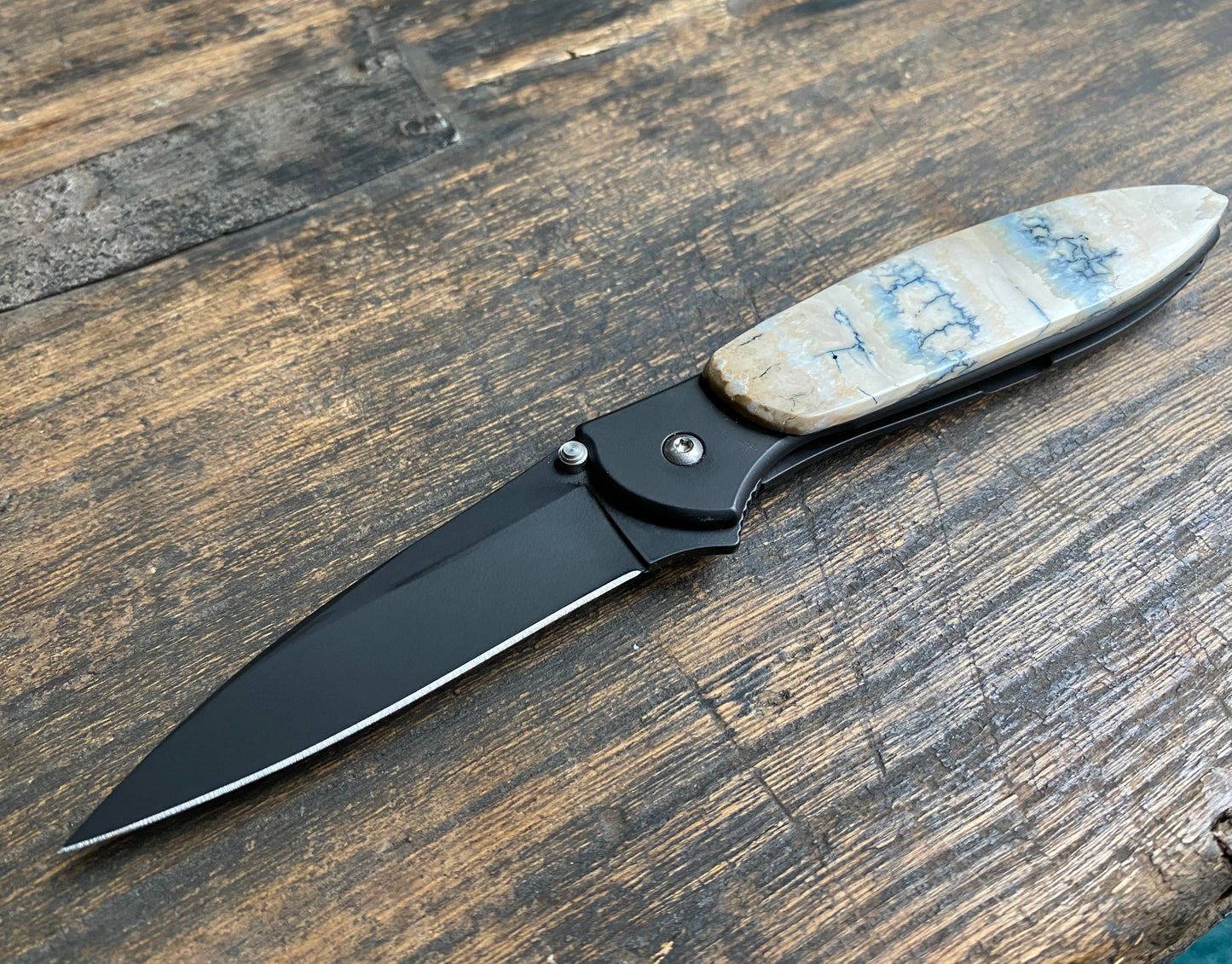 Kershaw Mammoth Tooth DLC Pocket Knife