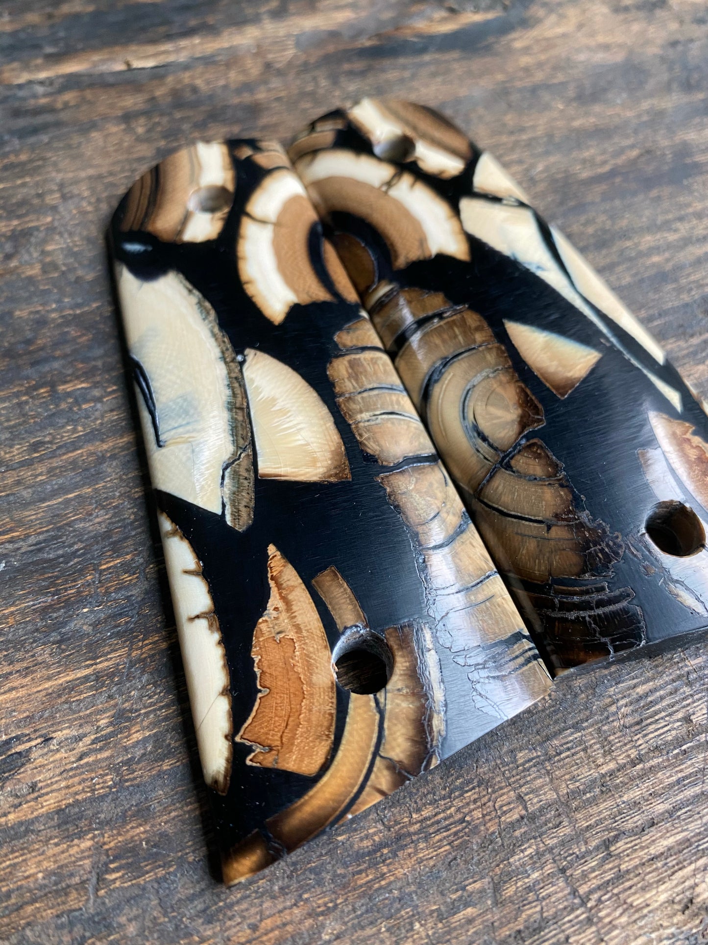 1911 Mammoth Ivory + Composite Grip Set