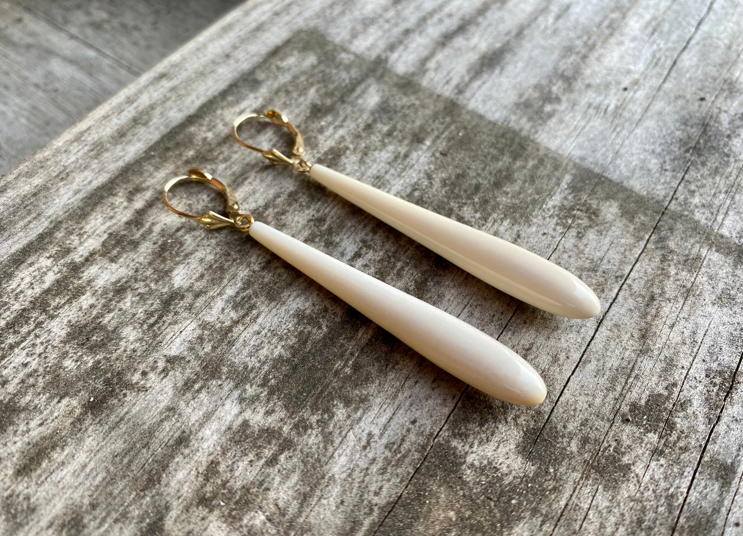 Mammoth Drop Earrings 50x7mm