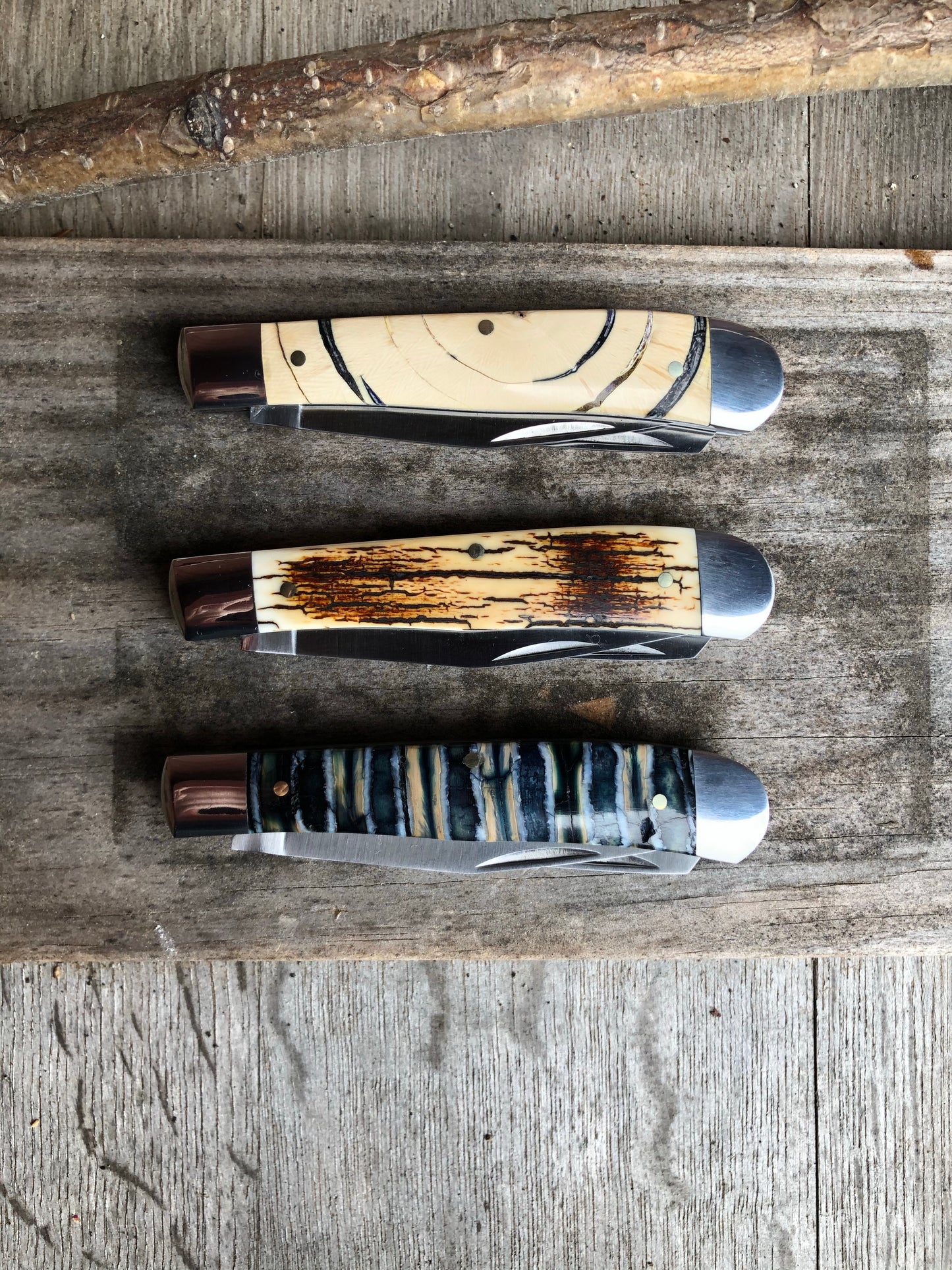 Double Blade Mammoth Tooth Trapper Pocket Knife