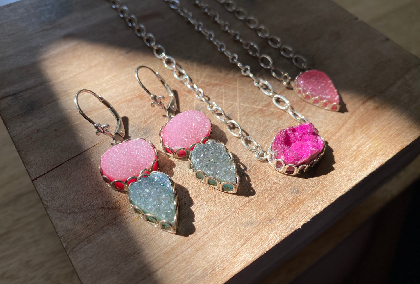 Mini Druzy Oval Pendant Necklace