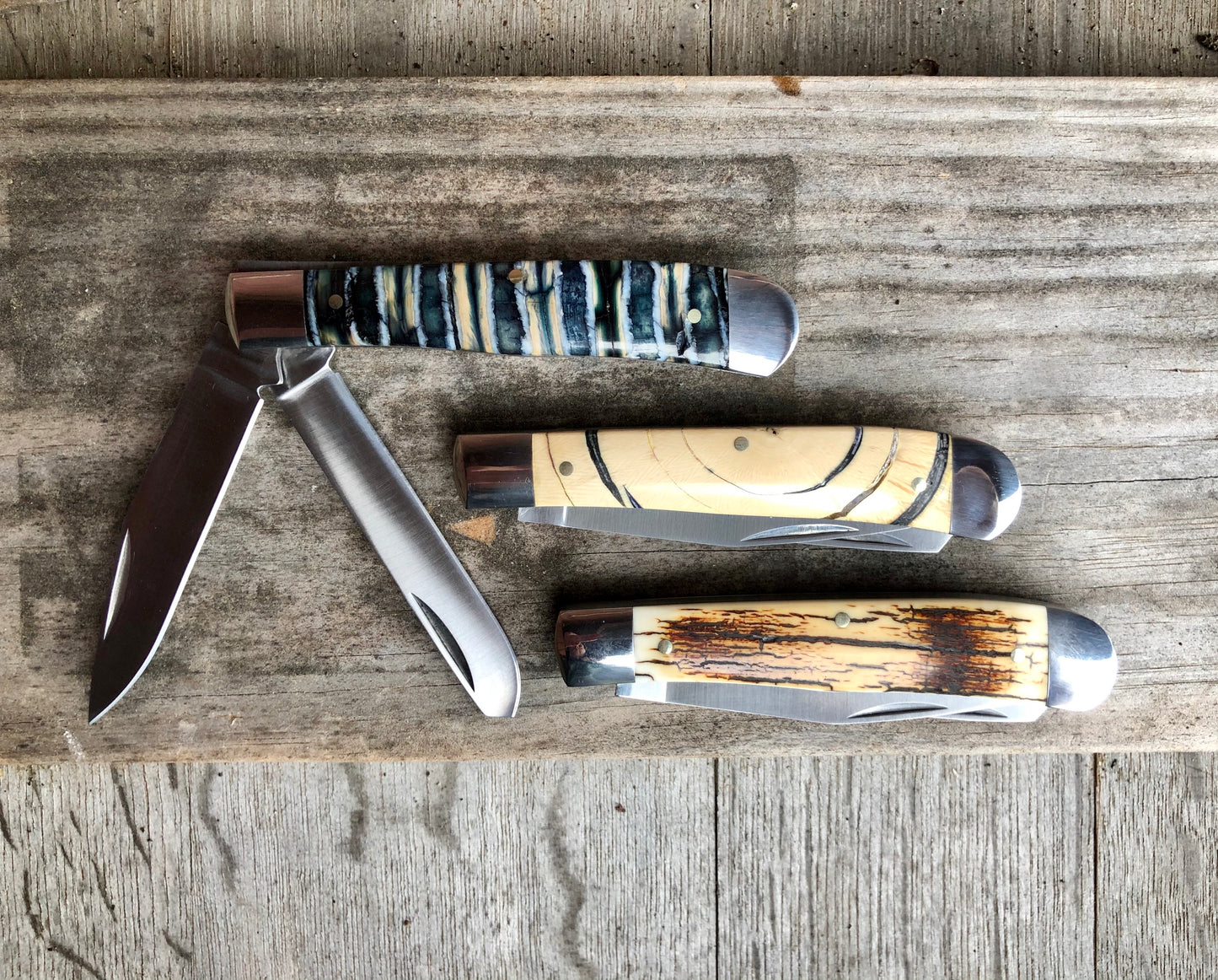 Double Blade Mammoth Ivory Bark Trapper Pocket Knife