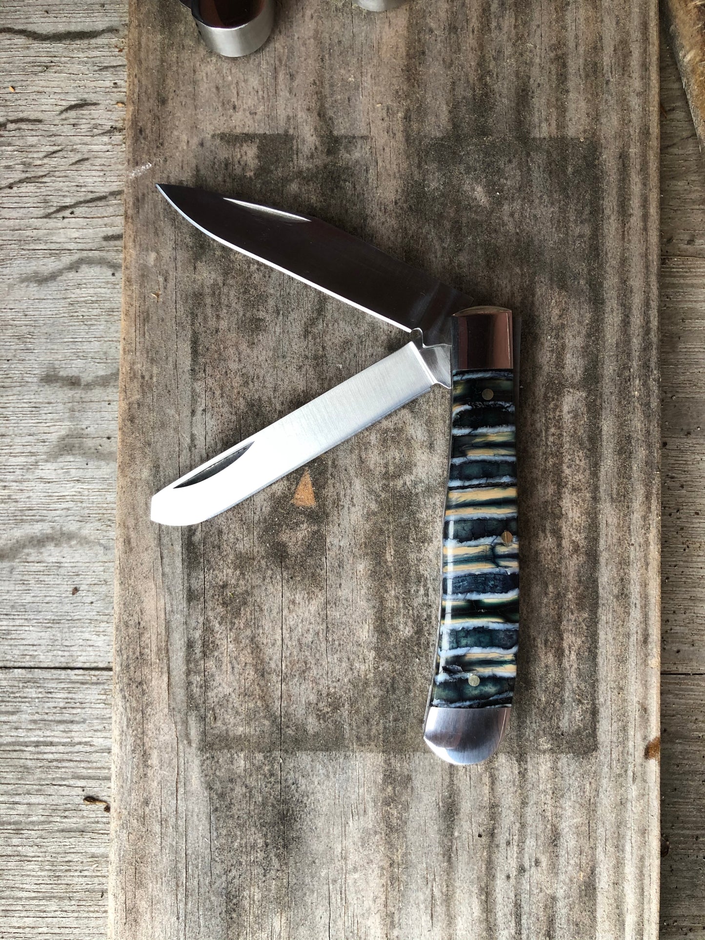 Double Blade Mammoth Tooth Trapper Pocket Knife