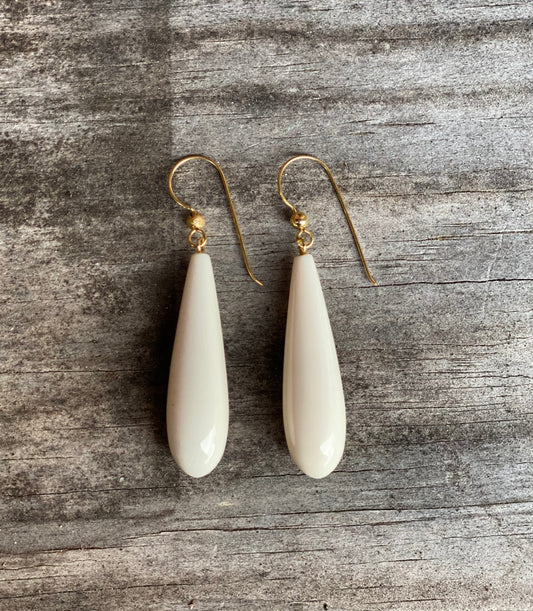 Mammoth Drop Earrings 35x10mm