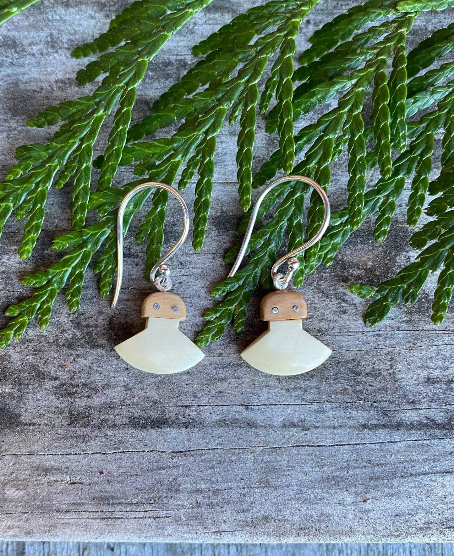 Small Ulu Earrings and Pendant