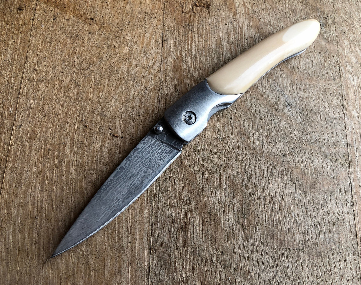 Ursa Blizzard Mammoth Ivory Damascus Pocket Knife