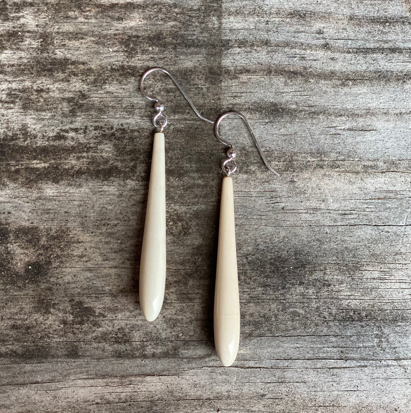 Mammoth Drop Earrings 50x7mm