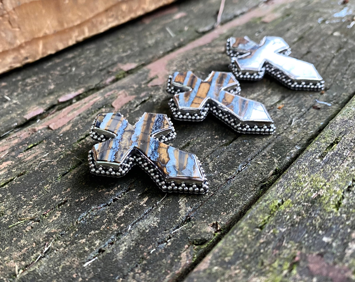 Mammoth Tooth Baroque Cross Pin Pendant