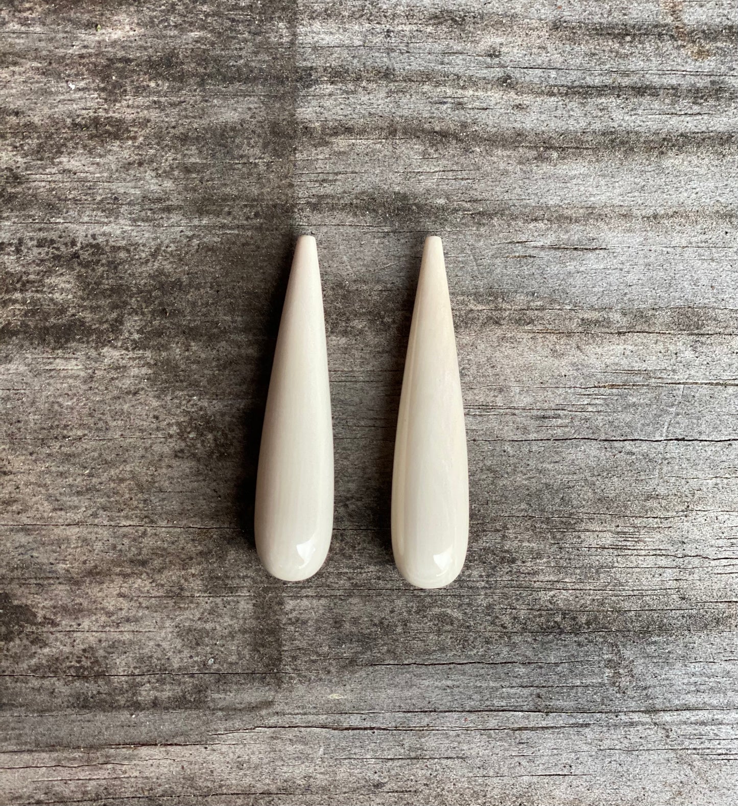 Mammoth Drop Earrings 45x10mm
